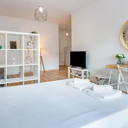 Vila Magna W/ Pool By Lovelystay Apartamento *
