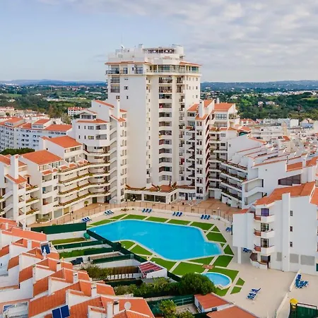 Apartamento Vila Magna W/ Pool By Lovelystay Albufeira